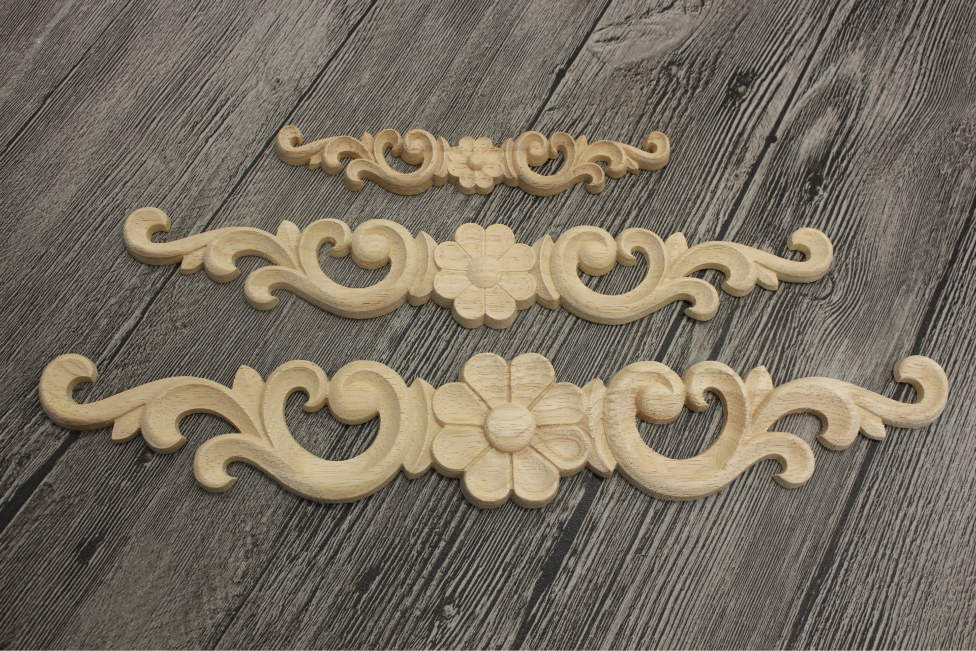 欧式床桌山水花卉木门家具柜门实木贴花 门头门楣雕花