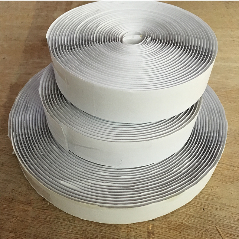 背胶魔术贴粘扣带 纱窗窗帘汽车配件汽车脚垫纸盒塑料背胶现货