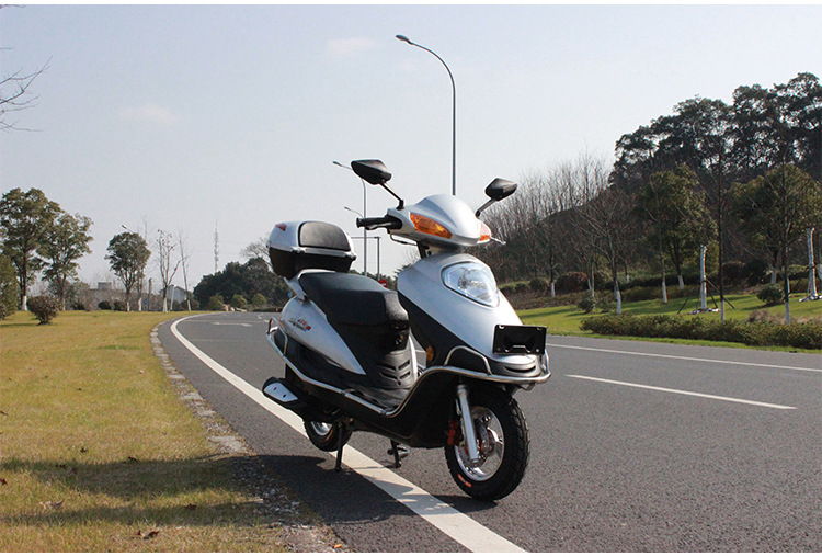 五羊公主小公主摩托车雨钻助力车踏板车125两轮摩托车男女款