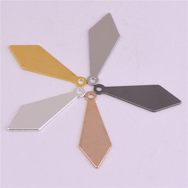 5mm光面菱形吊片领带图案服饰箱包挂件diy手工铜饰品配件