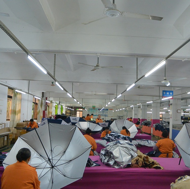 高尔夫定制logo双层雨伞全纤维宝马直杆伞防风超大款雨伞工厂生产