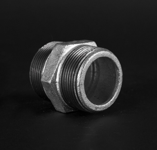 现货国标镀锌玛钢六角外丝接头镀锌外丝接扣管道内丝连接专用批发