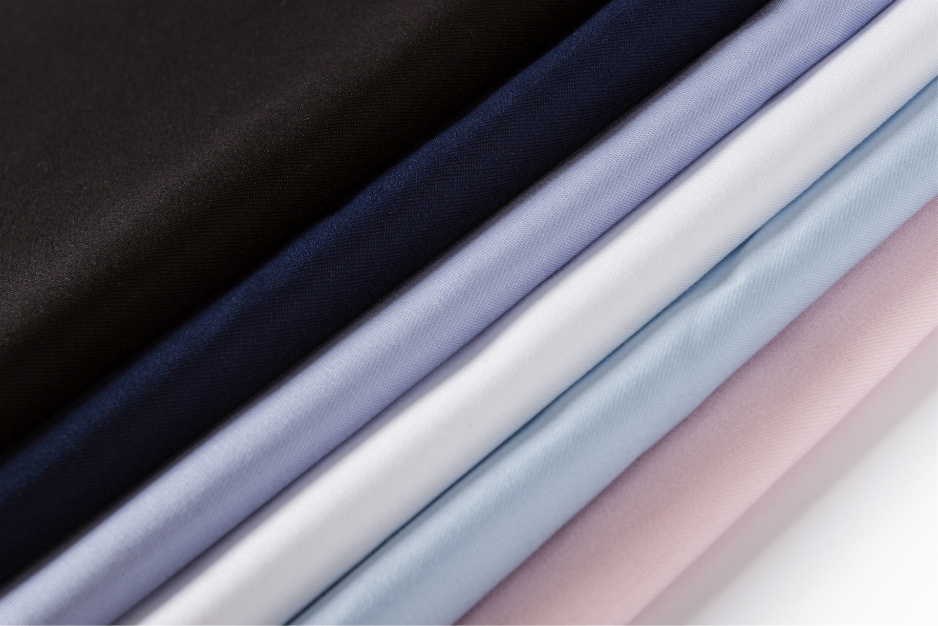 现货60%棉涤棉细斜纹素色衬衫面料液氨免烫cvc职业装男女衬衣布料