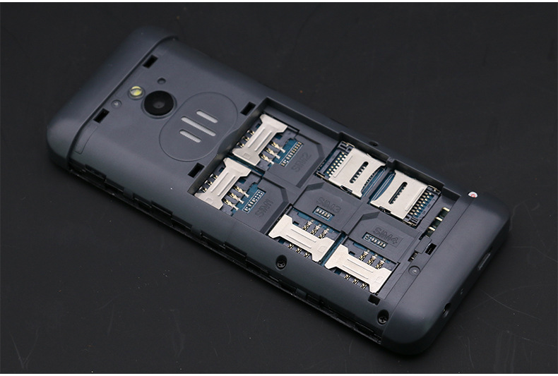 多卡手机四卡四待大喇叭声音老人手机支持字大超长待机