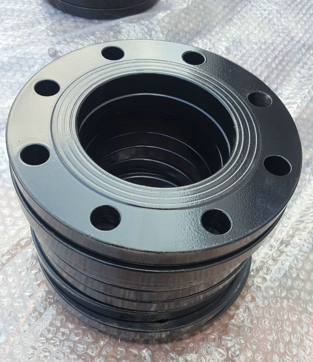 厂家直销100pe专用喷塑钢法兰片