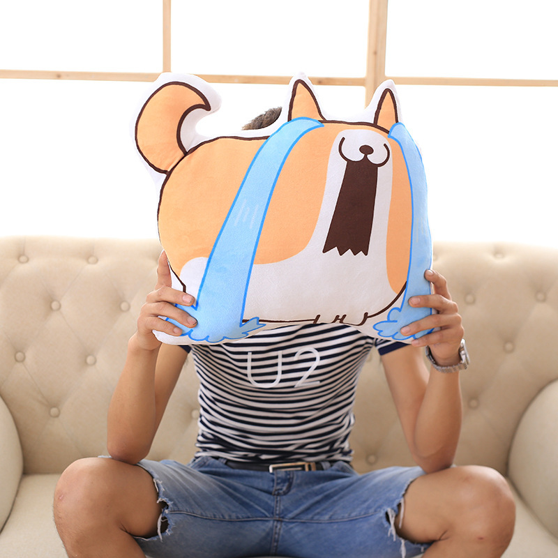 动漫周边漫展热销汪的一下就哭了原创表情包抱枕恶搞小狗抱枕
