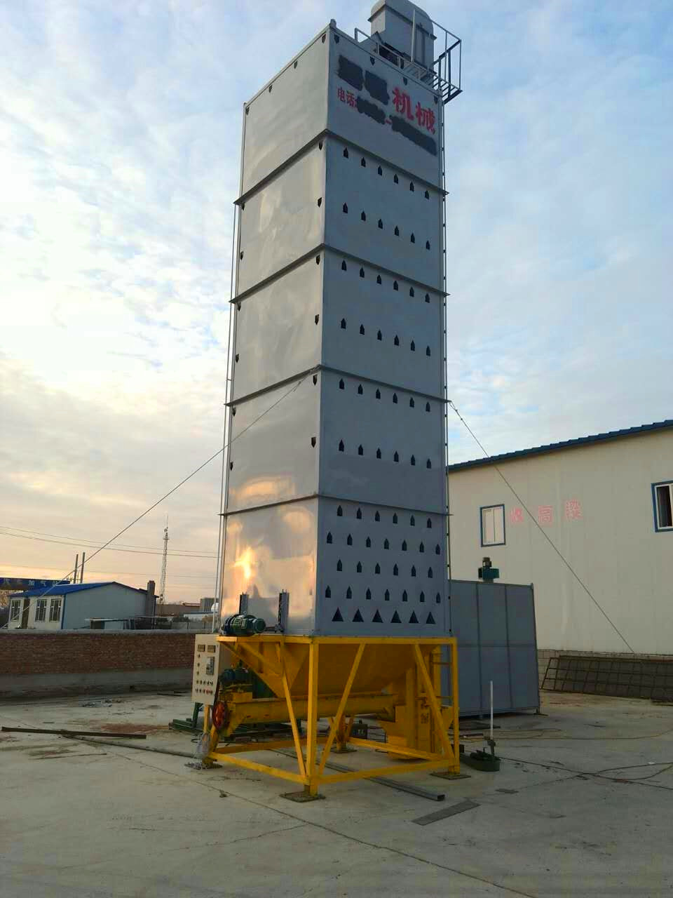 粮食烘干塔