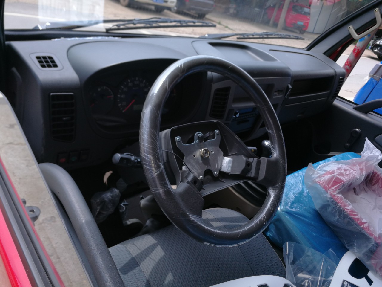 福田时代金刚驾驶室