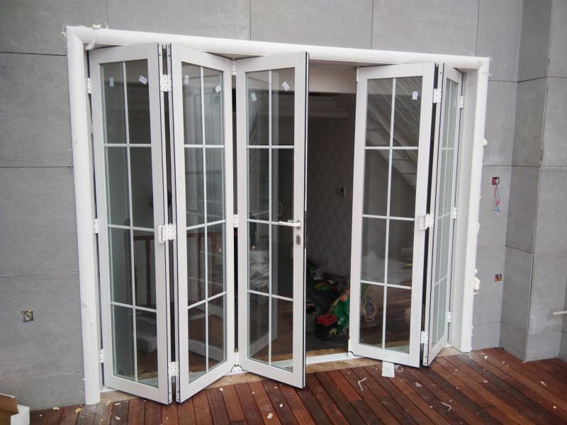 阳台客厅折叠门 四折叠门玻璃门 大折叠门 对折叠门 钛合金折叠门