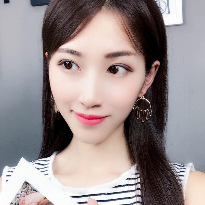 2020韩版新款个性人脸镂空耳环面部眼睛椭圆耳钉耳饰