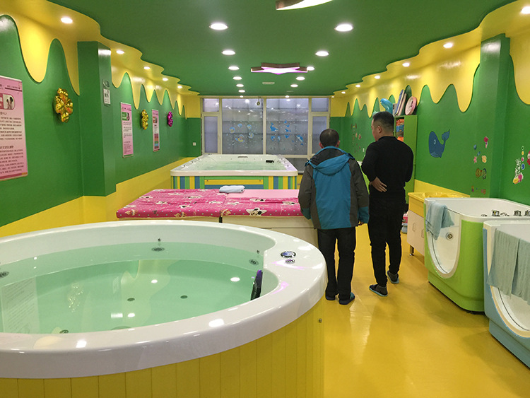 母婴店游泳馆设备全套婴儿游泳池儿童浴缸大型店铺商用
