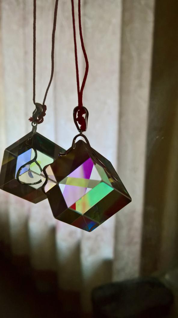 厂家供应合色分光棱镜 加工光学玻璃菱镜胶合透镜镀膜 定制vr镜片