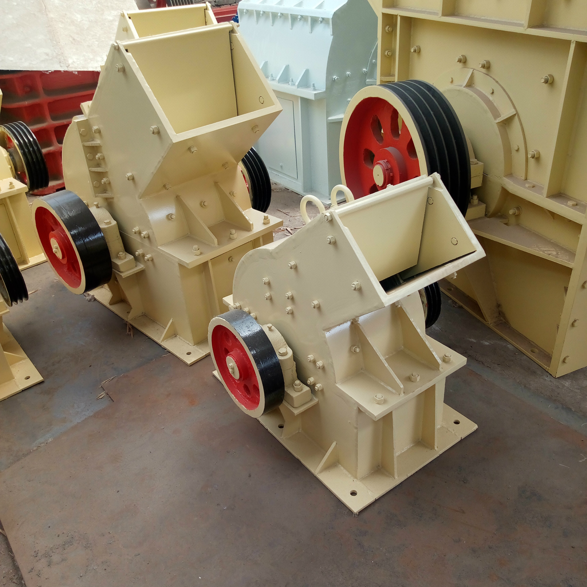 销售矿石锤式破碎机 单段锤式破碎机 矿石锤式破碎机