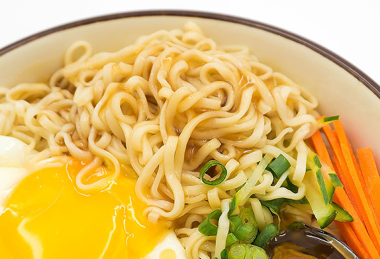 金大惠上汤鲍汁面饼港式鲍鱼面炒拌面条整箱非油炸方便面厂家批发