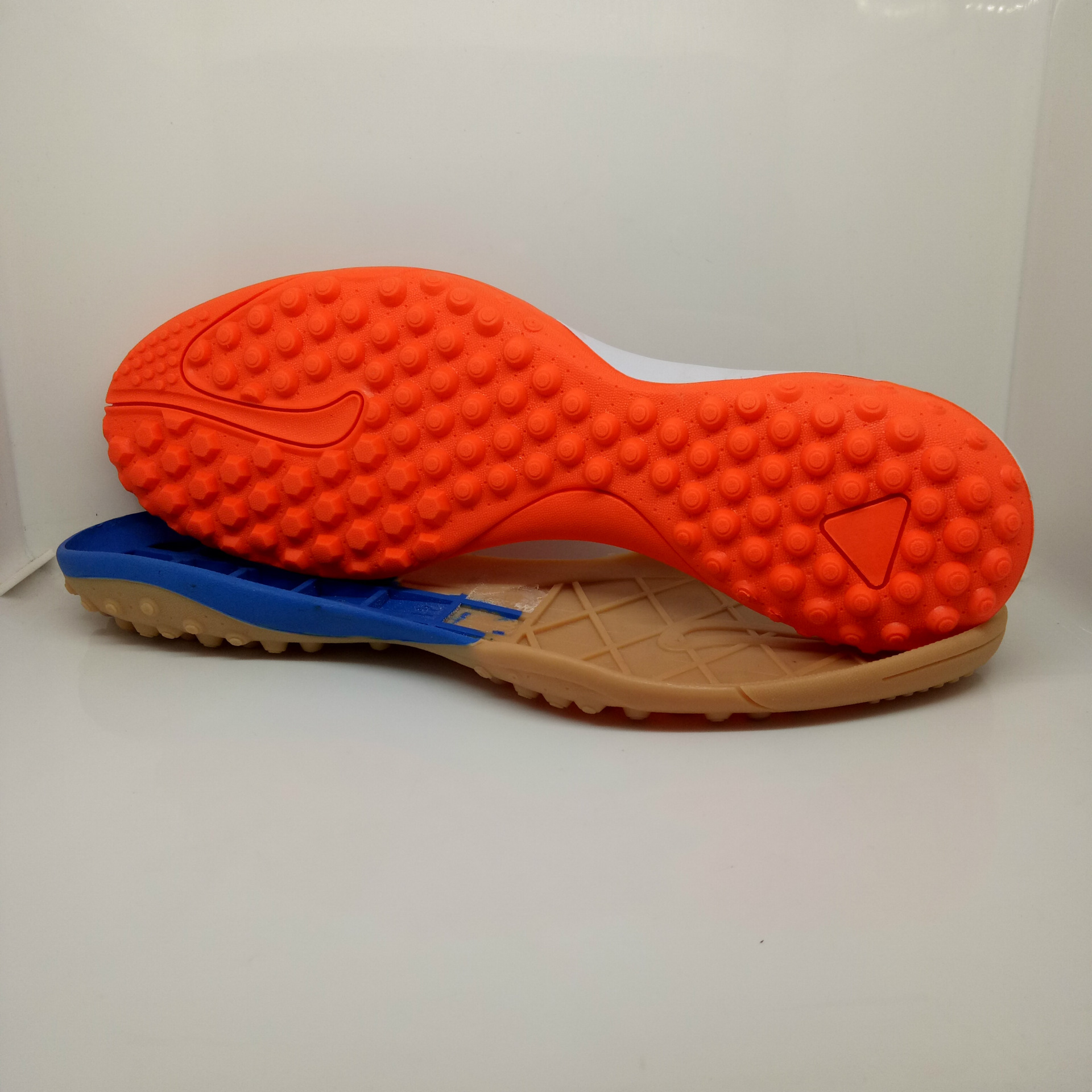 足球鞋底橡胶足球鞋底细钉足球鞋底