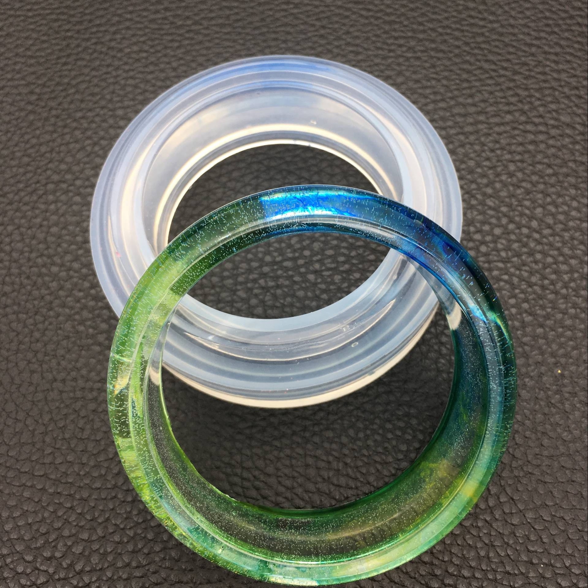 水晶滴胶模具高镜面材料包手镯硅胶模具水晶滴胶模具diy树脂干花