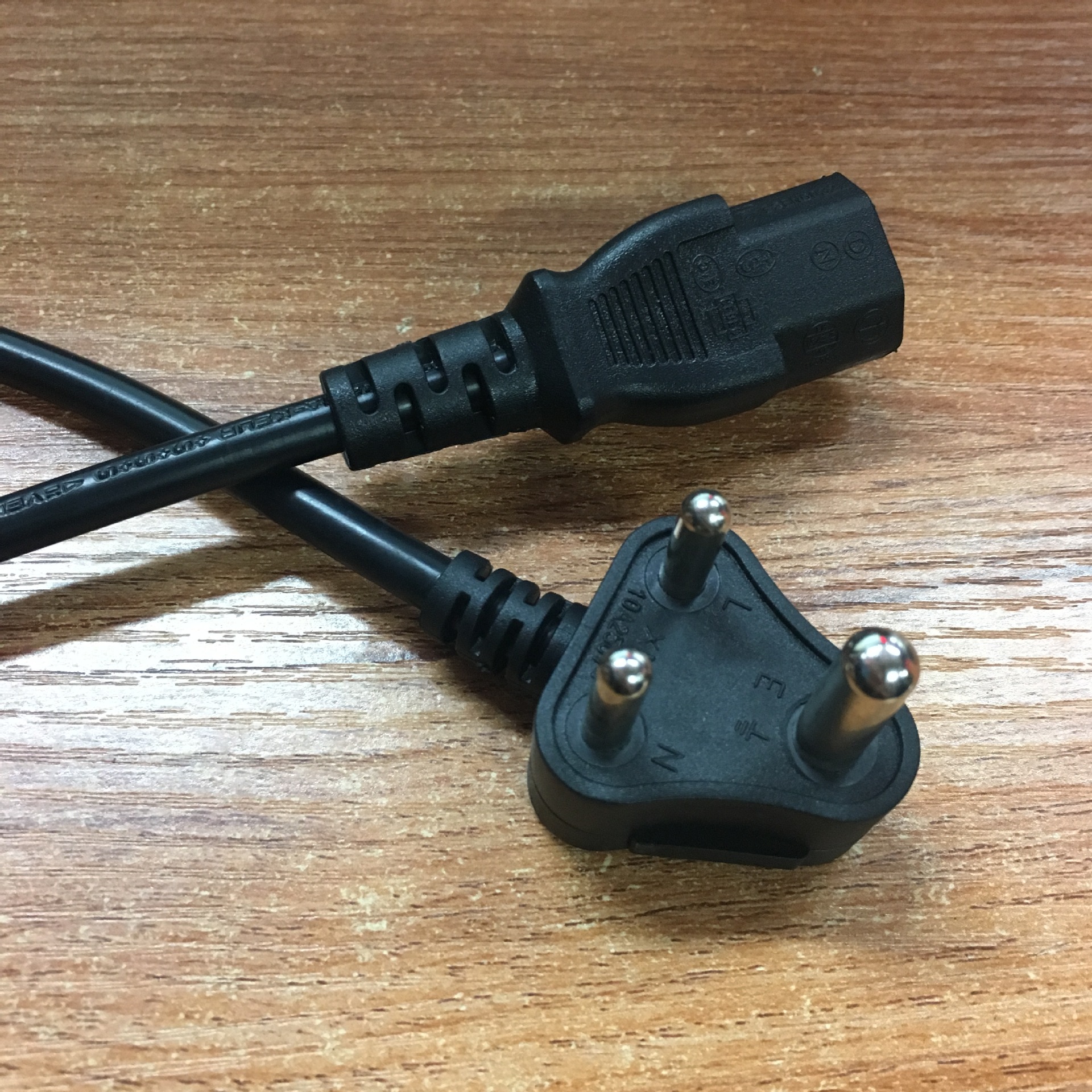 5m小南非电源线印度三插电源线 品字尾插头线 铜