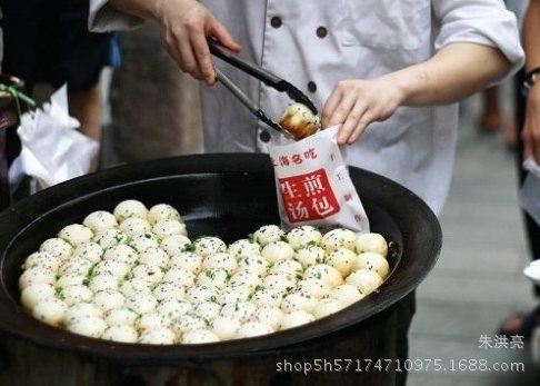 老式生铁煎锅无涂层平底生煎锅商用宽边煎饼锅摆摊40-62cm平底锅