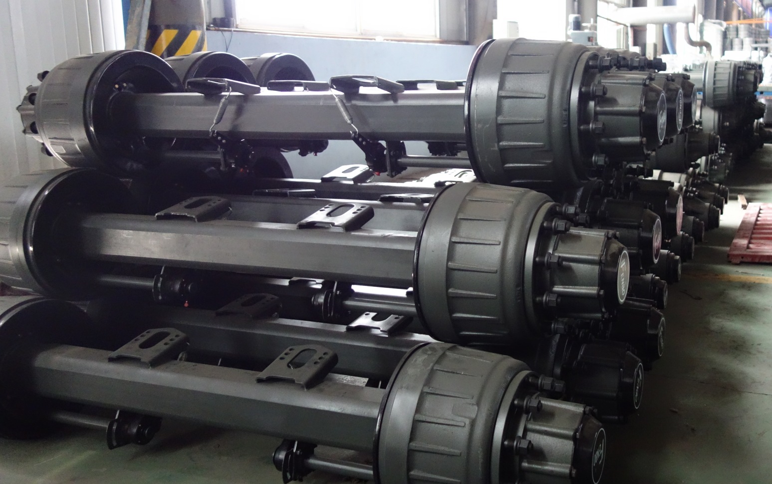 供应挂车富华车桥 做美式德式13t.16t20t车轴german axle