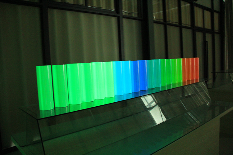 彩色夜光膜 发光布 玻璃窗户贴 夜光透明装饰