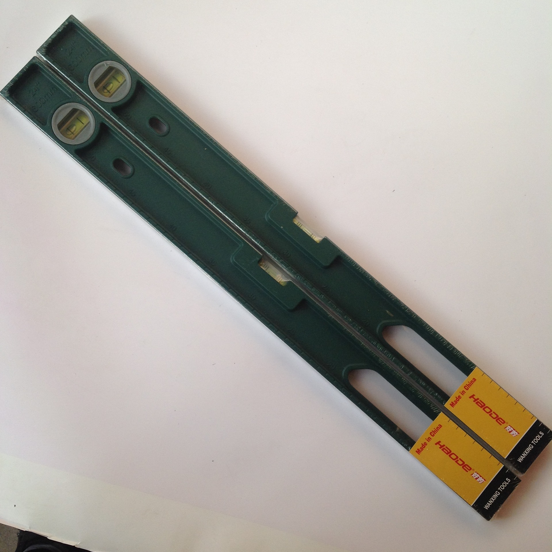 现货批发 铝合金水平尺 建筑装修用水平尺 三泡铸铝水平尺