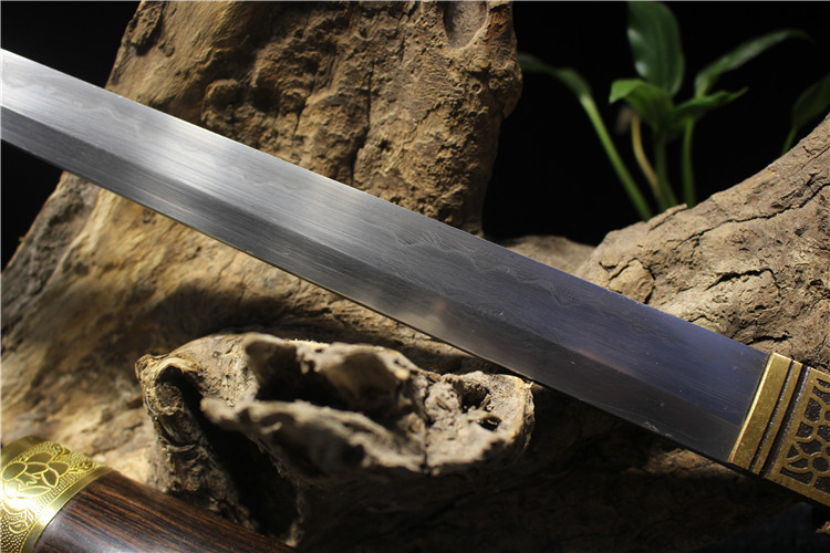 一件代发黑檀木短剑短刀户外车载防身唐剑红木花纹钢烧刃未开刃