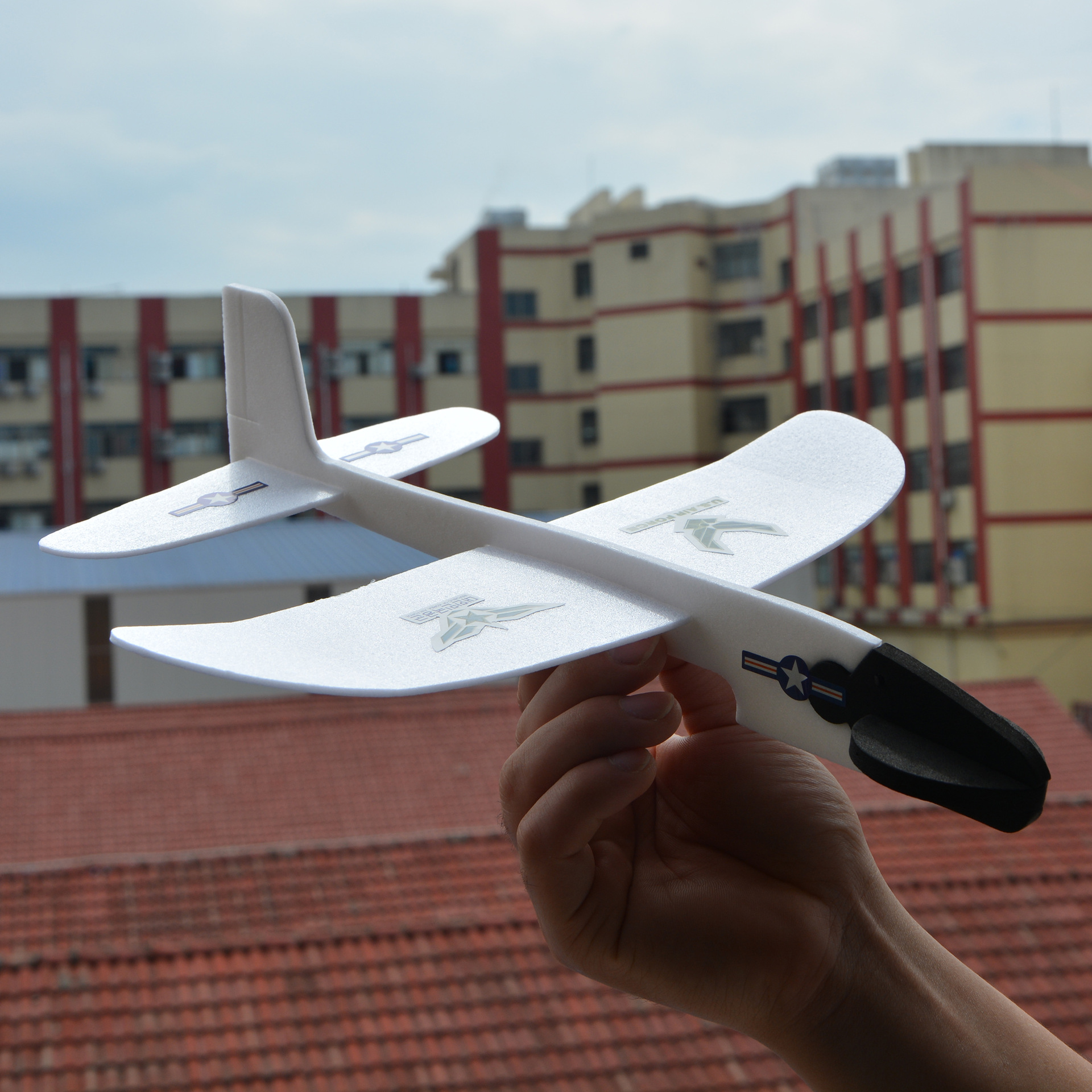 儿童航模泡沫飞机手抛滑翔机户外拼装手掷飞机模型泡沫飞机模型