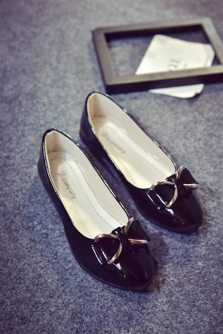 瓢鞋韩版尖头平底鞋浅口女鞋秋鞋2017新