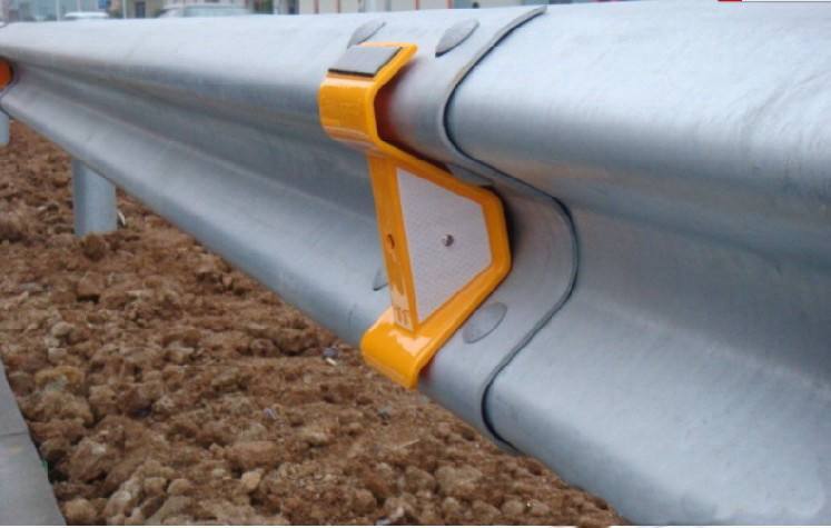 柱式轮廓标高速诱导标识各种轮廓标公路标志牌批发零售