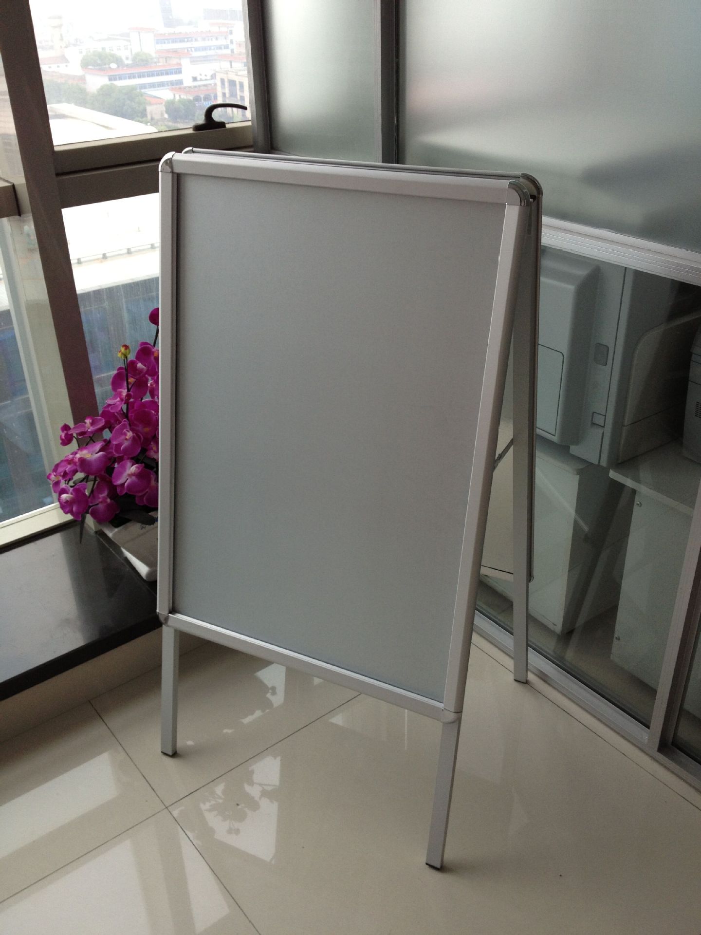 批发铝合金双面展架广告宣传海报架定制kt板a型展板支架出口