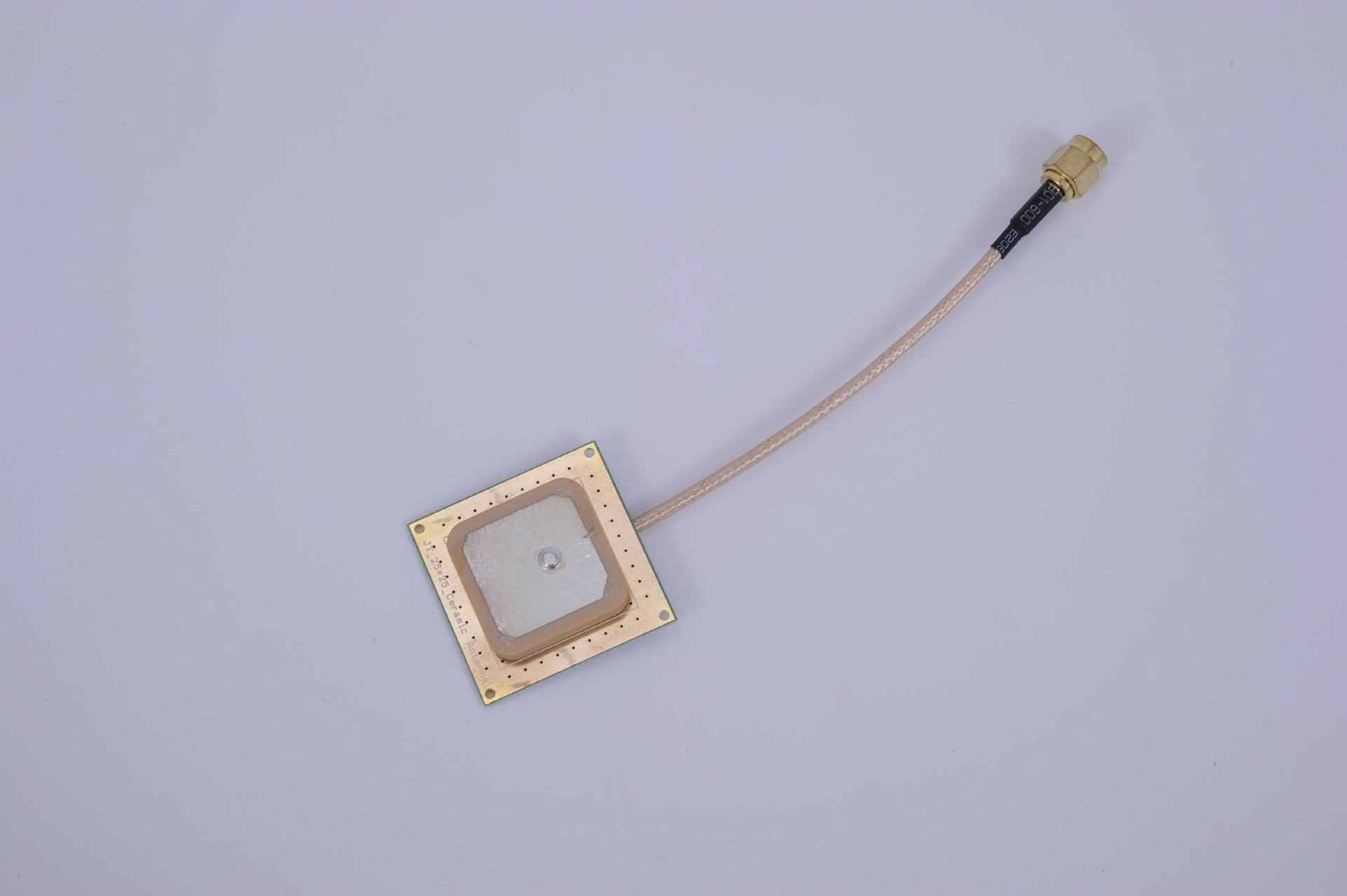 捷通-rfid uhf 900m 圆极化陶瓷天线 25*25 微型小天线