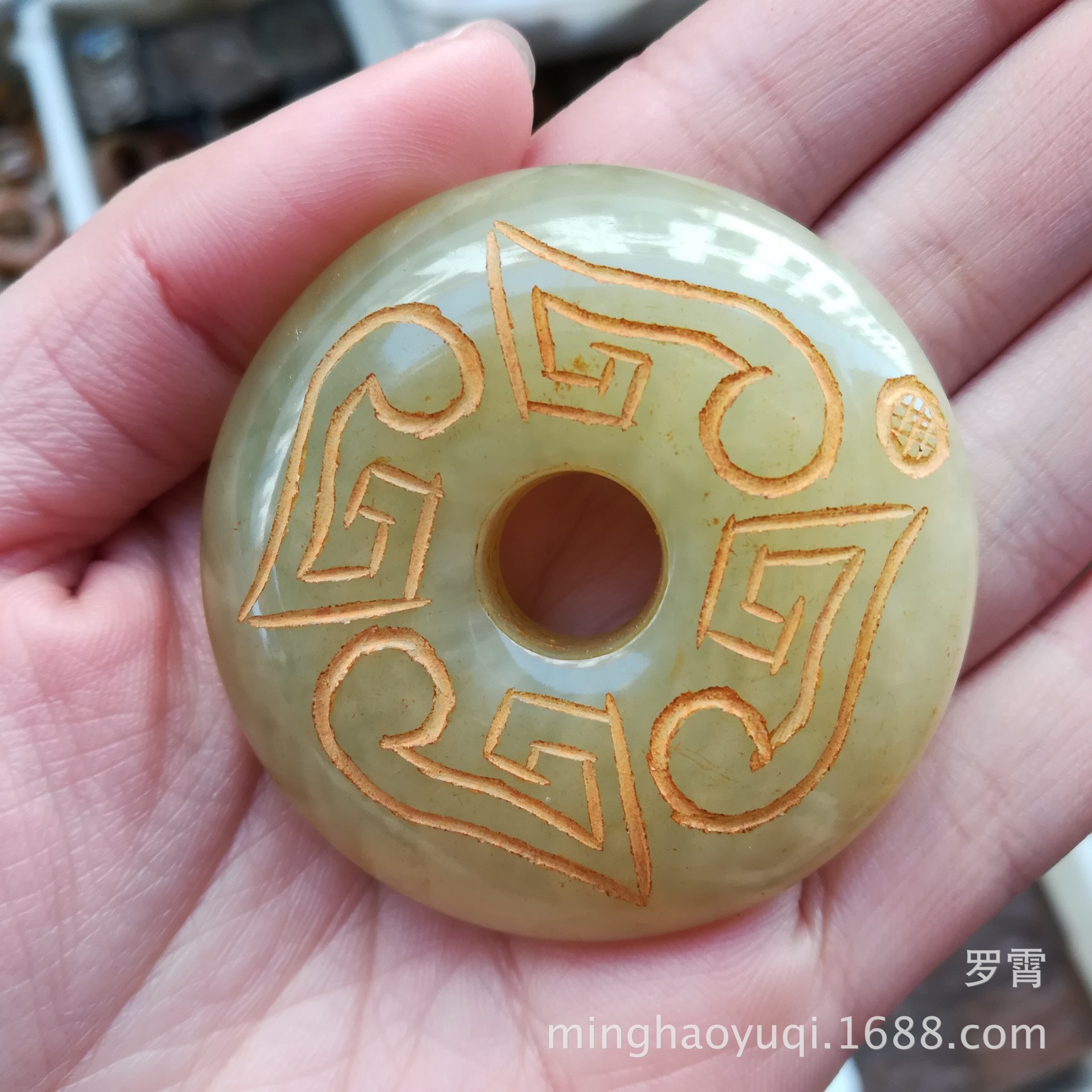 古玩杂项玉器老玉壁莲花壁郁金香花平安扣岫玉牌子仿古岫玉批发