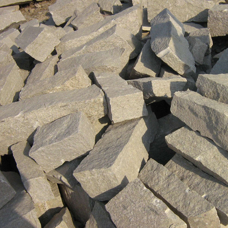 专业销售建筑工程石材堤坝用石料 优质护坡石 自然面护坡石