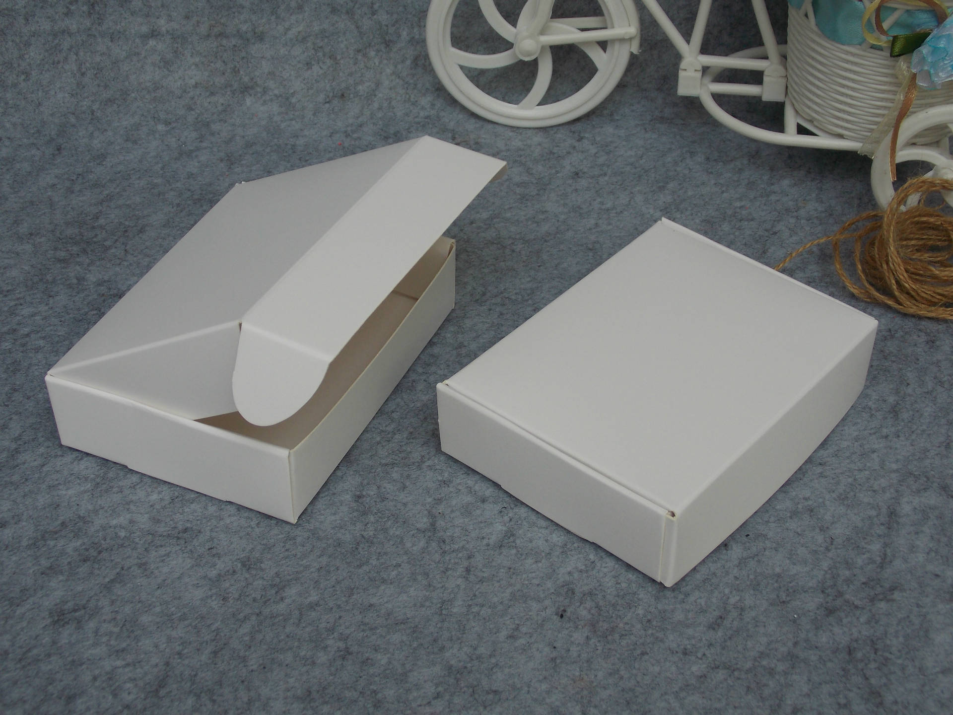 白卡纸盒 彩盒定做 现货包装盒子白盒礼品盒批发 空白小纸盒印刷