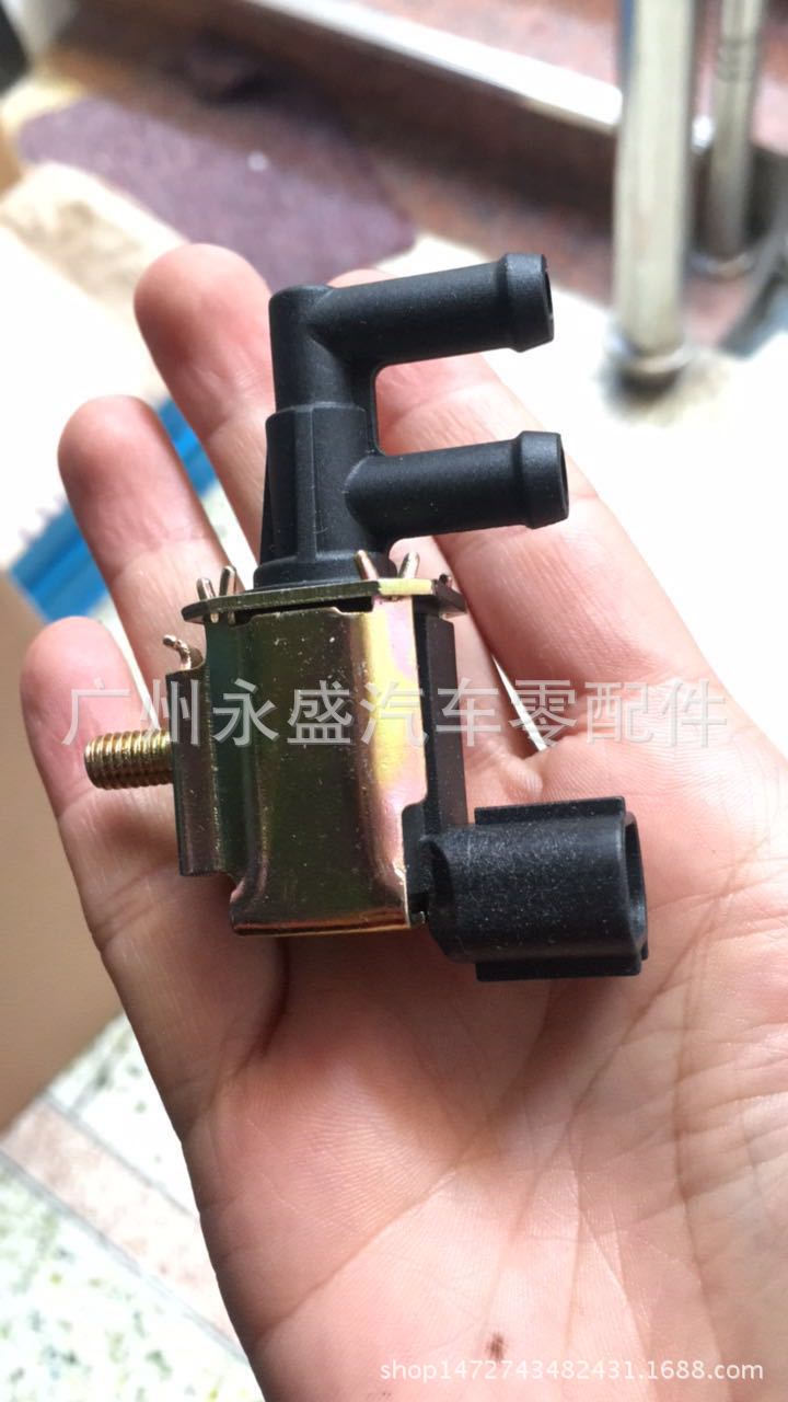 活性碳罐和碳罐电磁阀有什么不同_碳罐电磁阀的价格_电磁配压阀