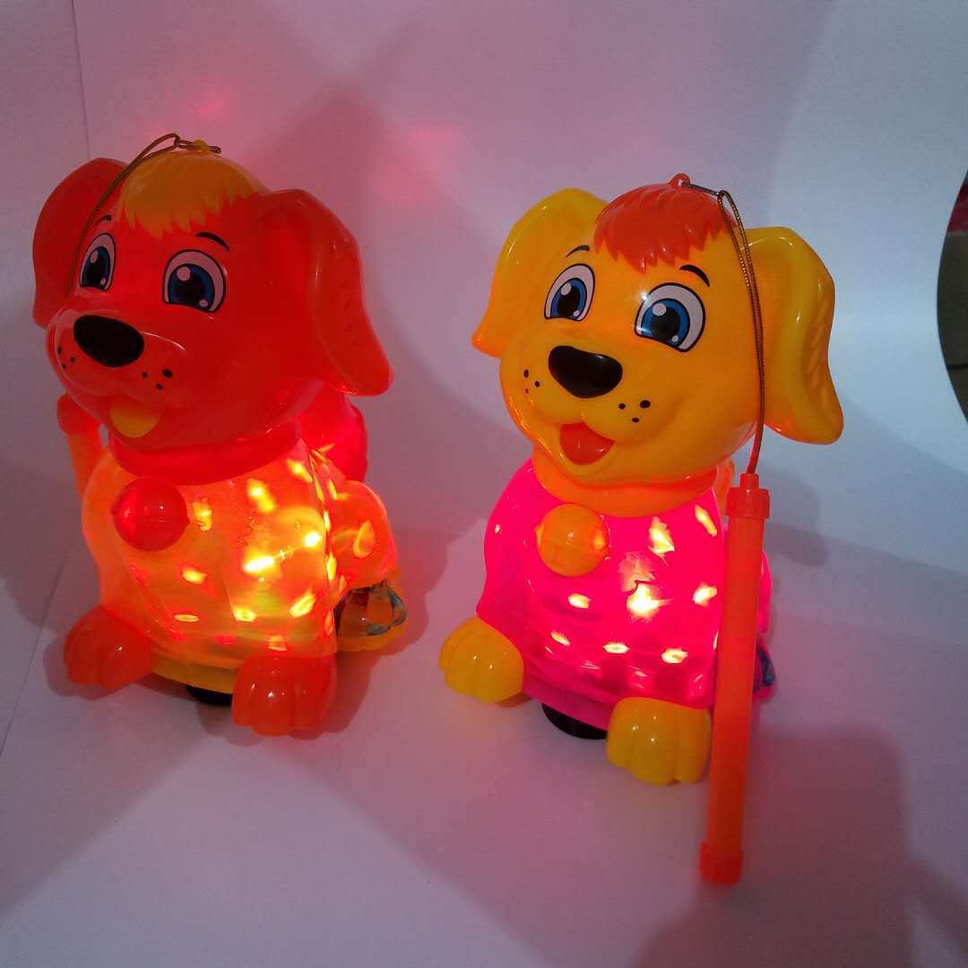 狗年新款电动万向狗发光音乐旋转小狗儿童玩具手提灯笼元宵节礼品