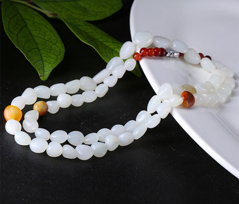 天然新疆和田玉籽料原石项链 男女款玉器随型白玉珠链子