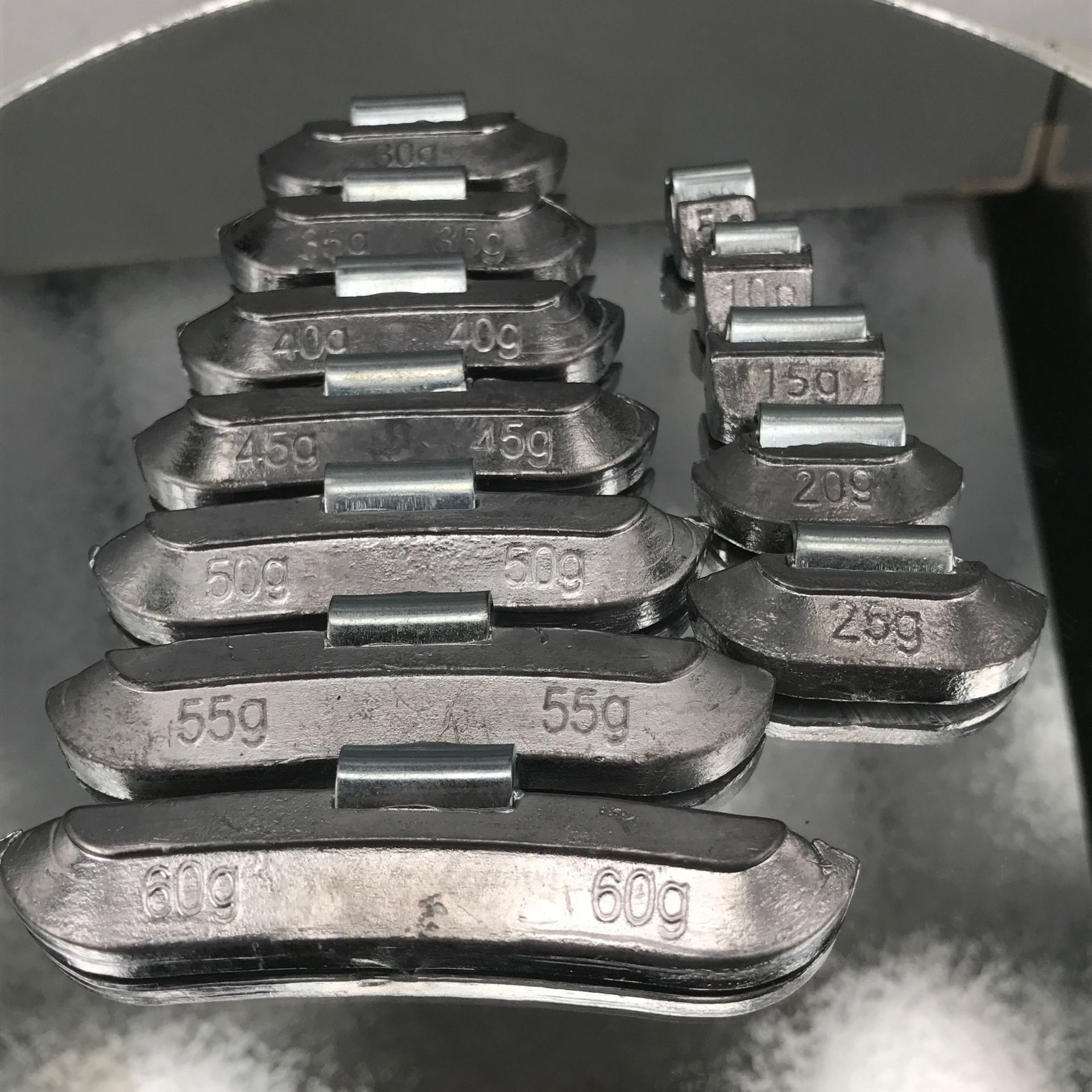 铅卡钩平衡块 卡钩式 5克-60克用于钢轮和铝轮