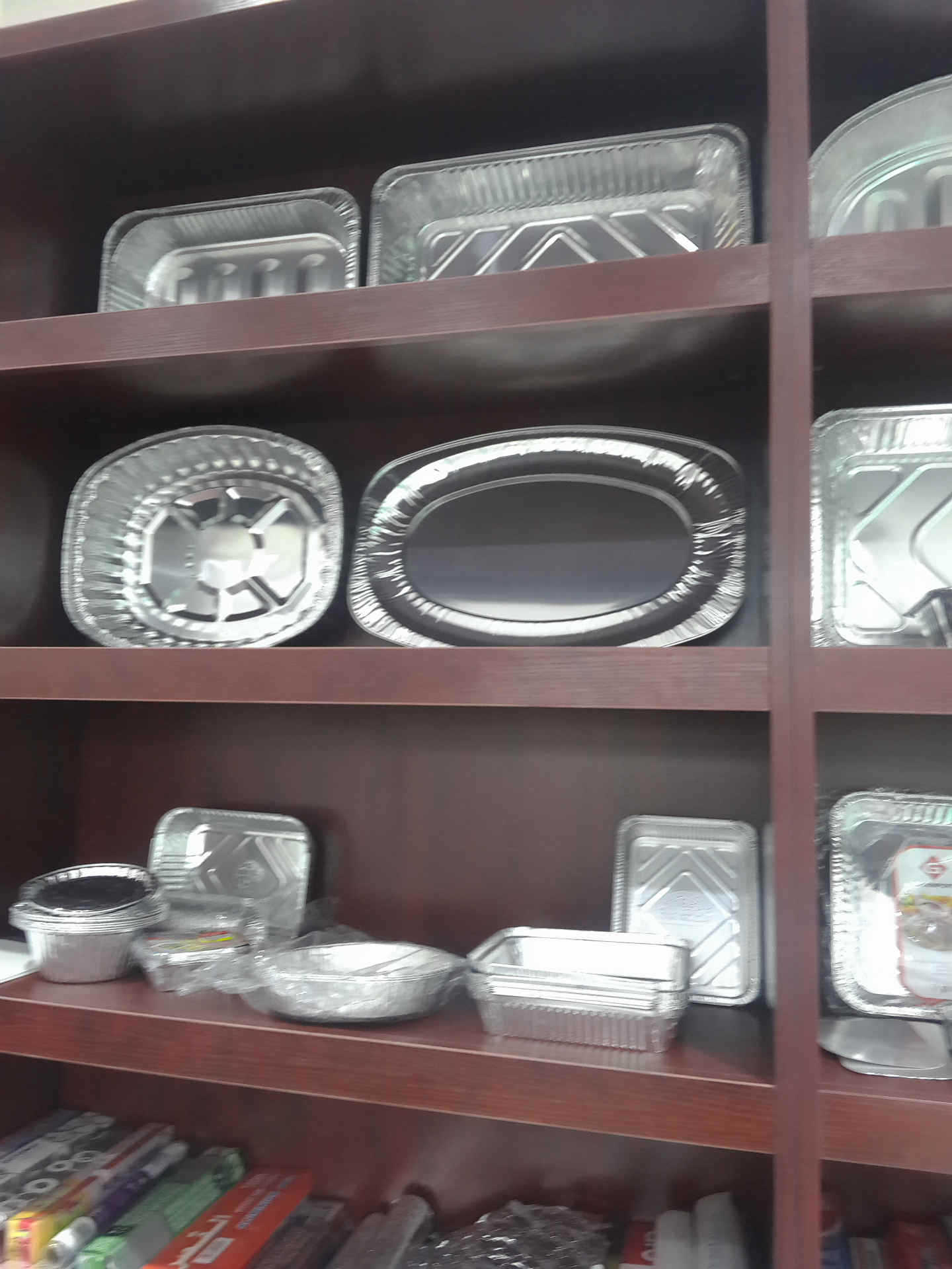 铝箔餐盒冲压生产线设备选型