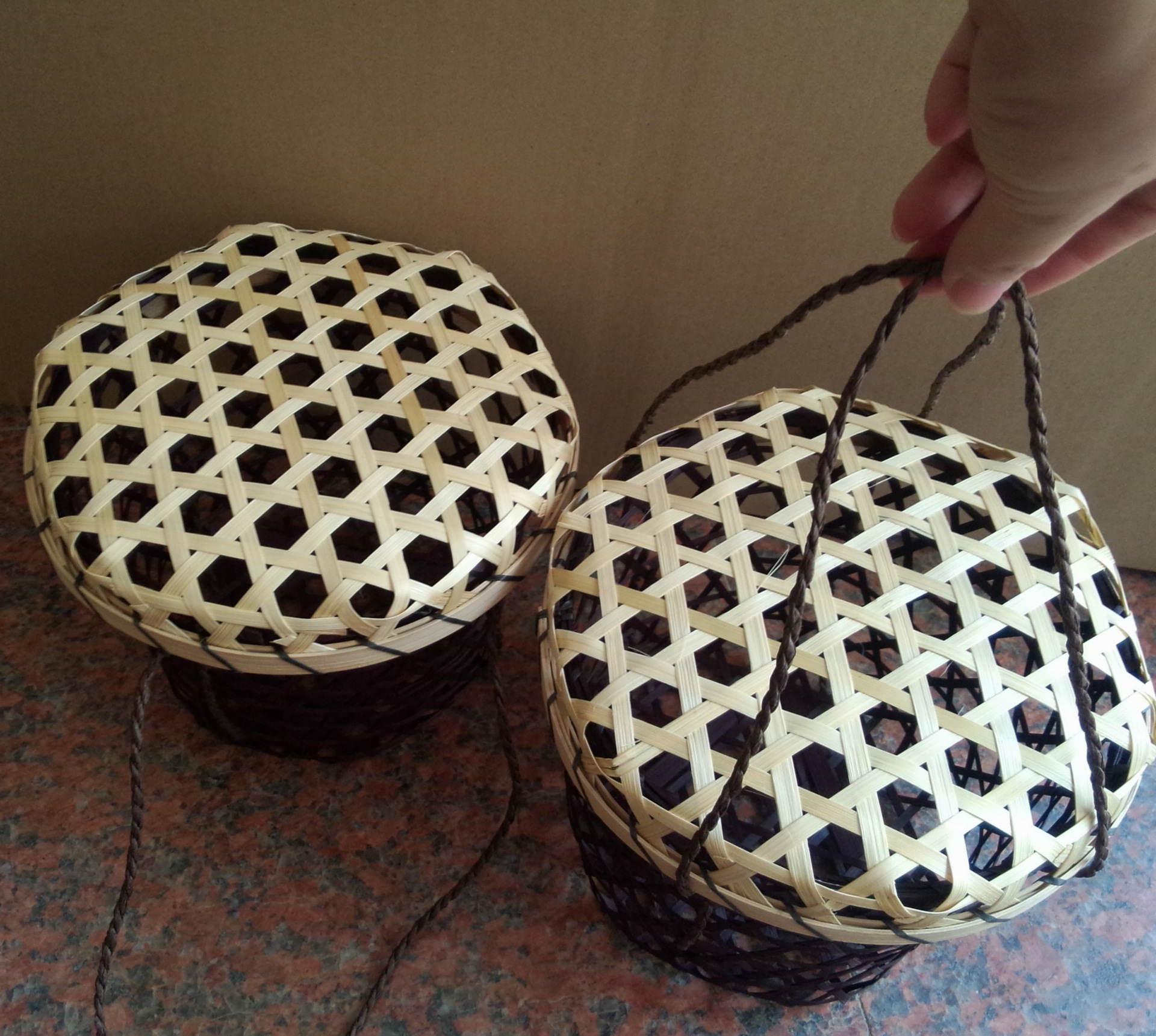 批发水果蔬菜包装篮 杨梅篮 竹编织带盖手提收纳篮 镂空带盖手提