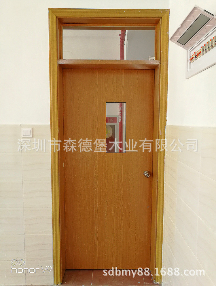 木门厂家直销带亮窗学校教室门医院病房门办公室门平板免漆工程门