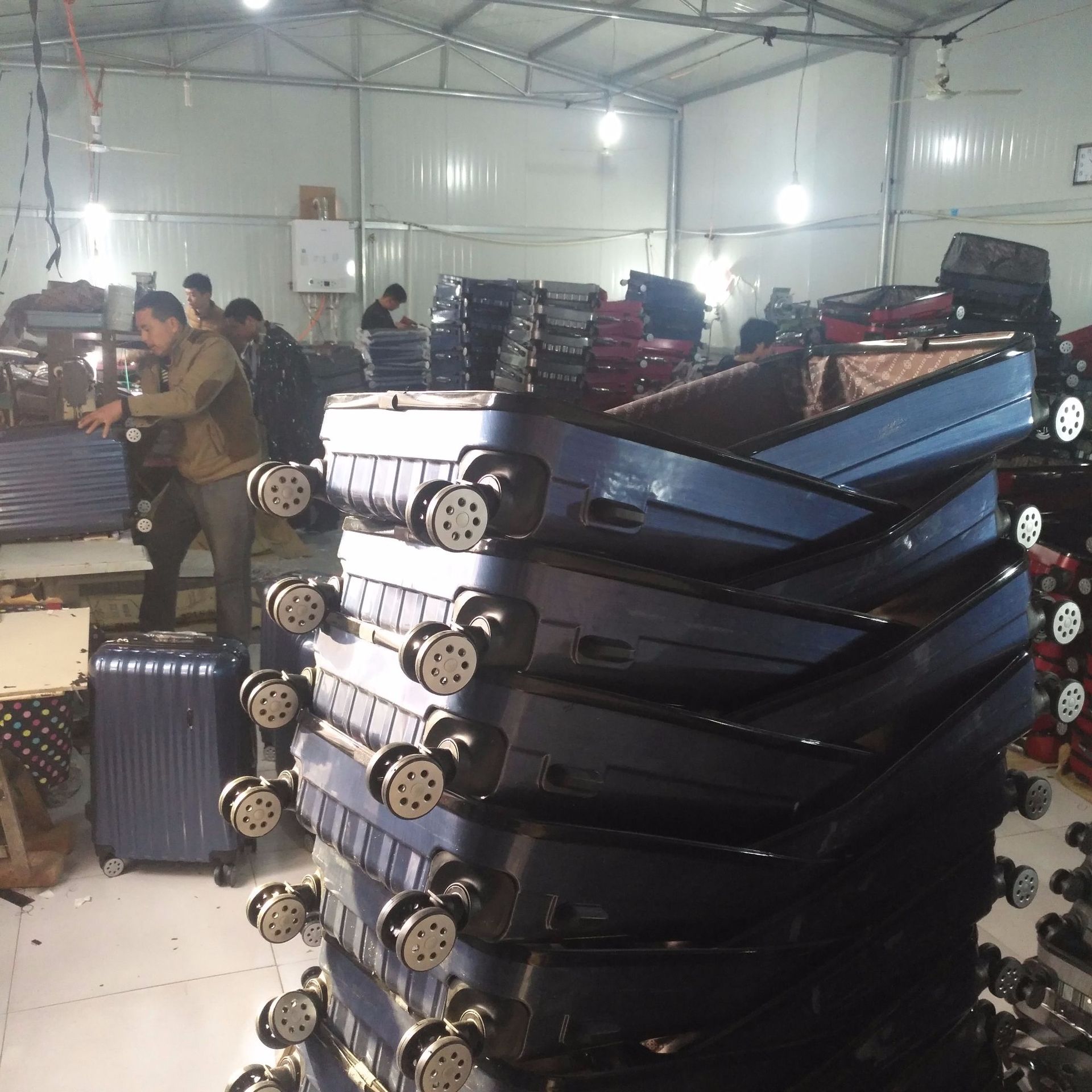 保定白沟厂家【精灵鼠】拉杆箱万向轮 abs行李箱 时尚商务旅行箱