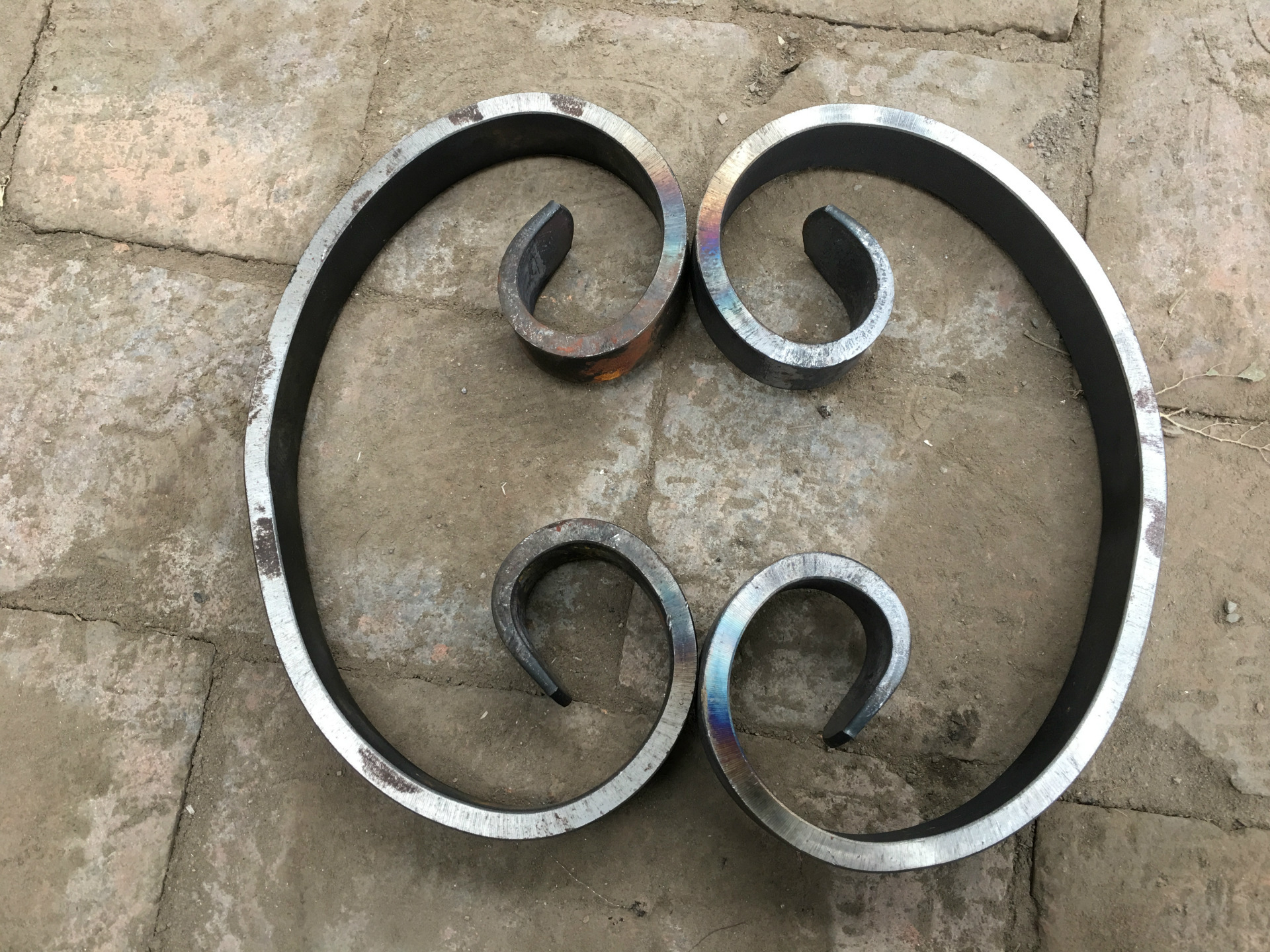 扁铁圈 扁铁弯花 扁铁成型 扁铁装饰品 五金家具配件