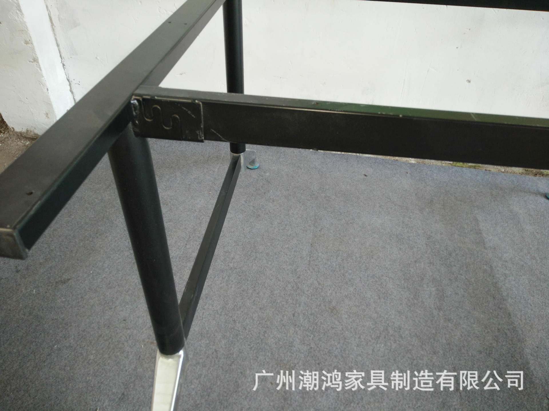 板折电镀锥型脚接喷涂方管脚会议台架 4人员工位组合