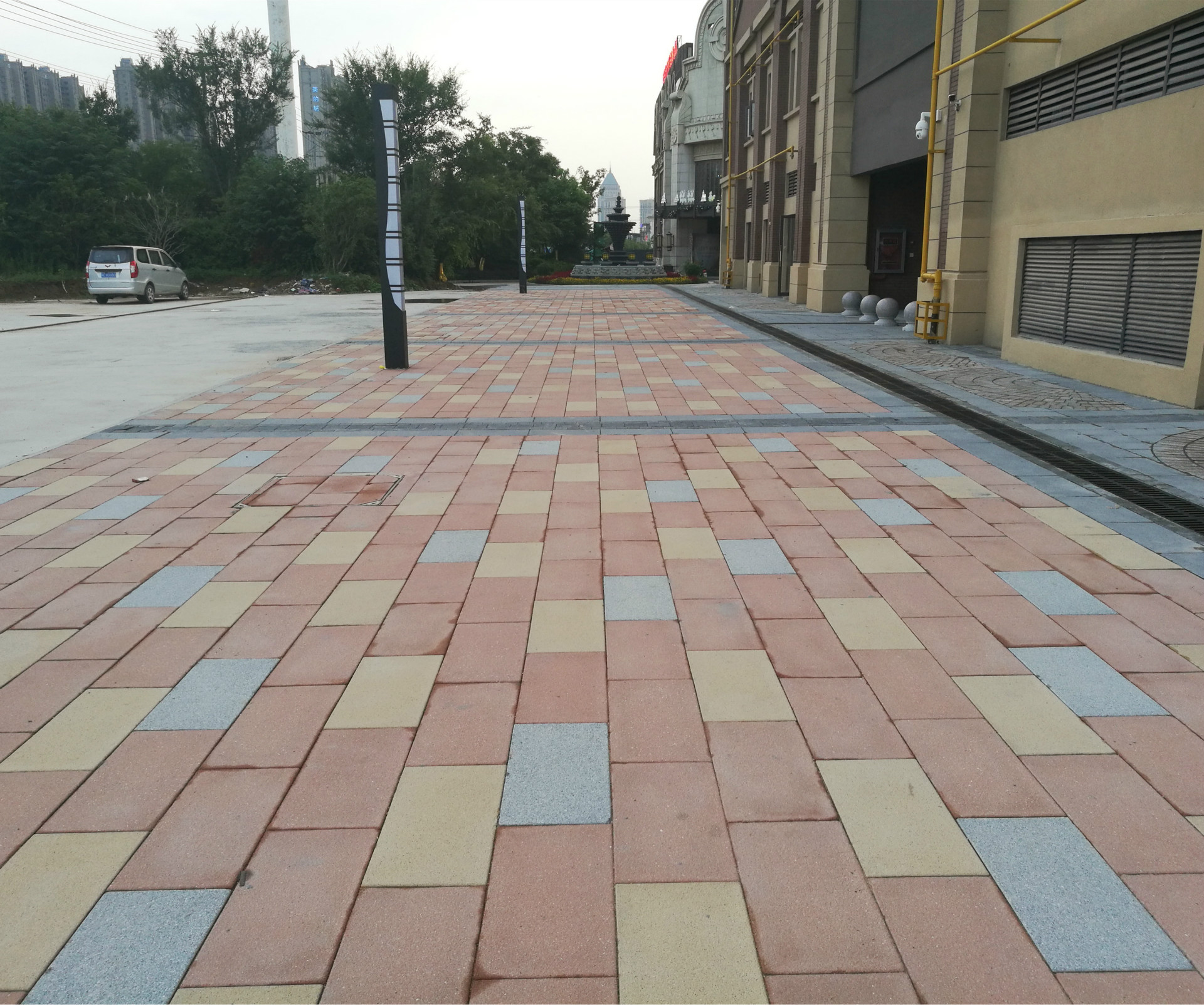 直销仿石材荔枝面pc砖 芝麻黑通体 仿花岗岩pc砖 路面砖 生态砖