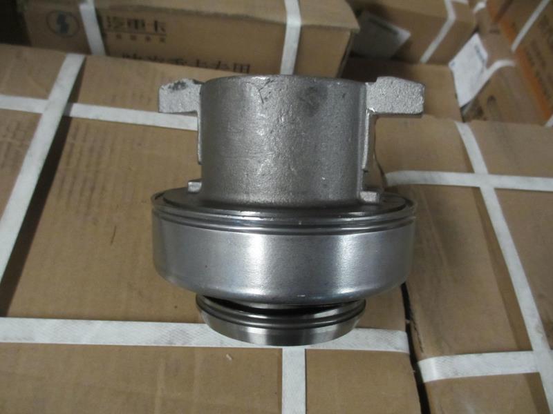 供应中国陕汽德龙f3000,m3000通用配件dz9114160035分离轴承