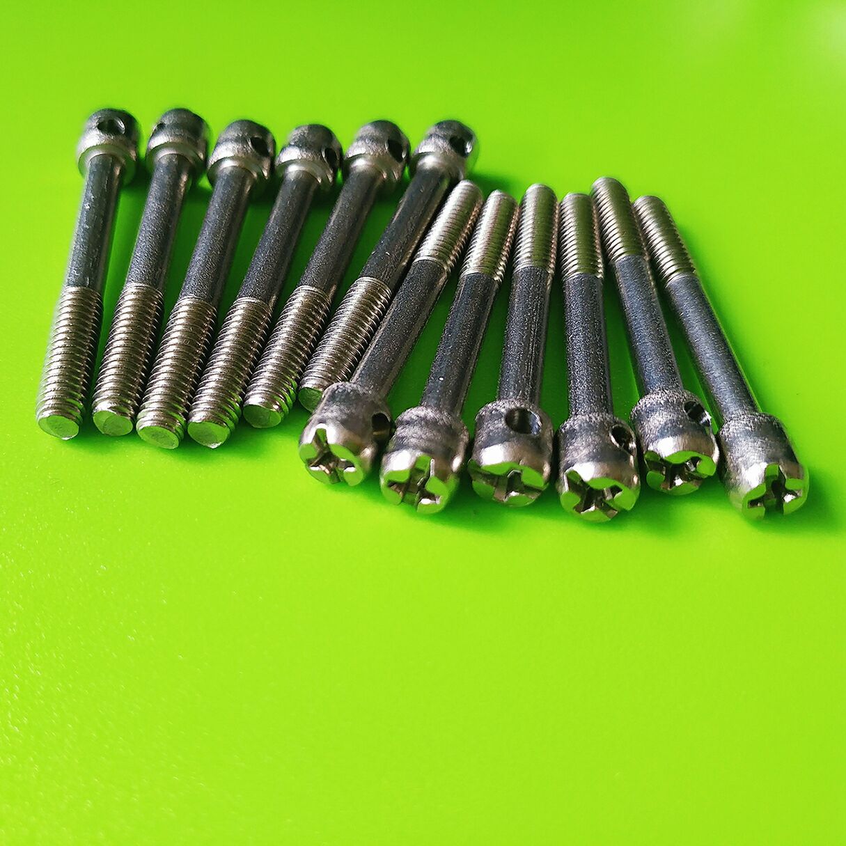 厂家专业生产 不锈钢封表机螺丝 电表螺丝 铅封螺丝 打孔螺丝生产