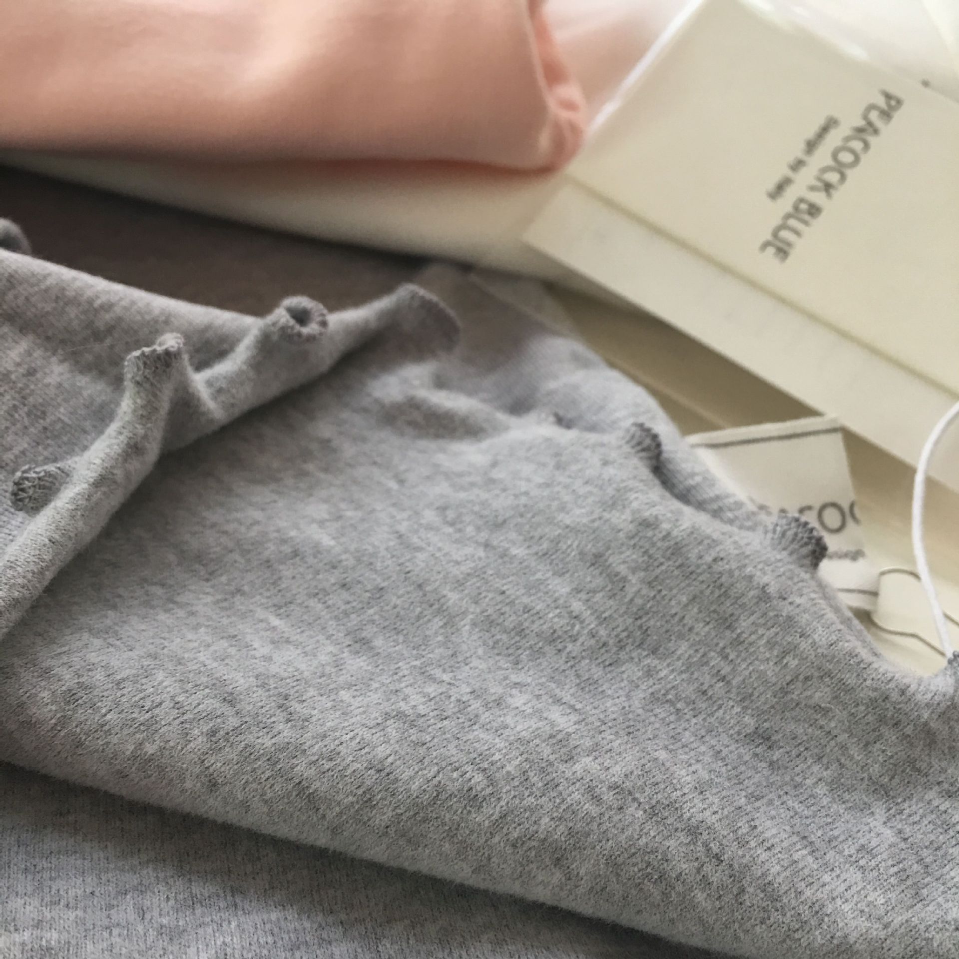 轻奢品牌童装女童打底衫家居服精品精棉纯色打底衫春款新品现货