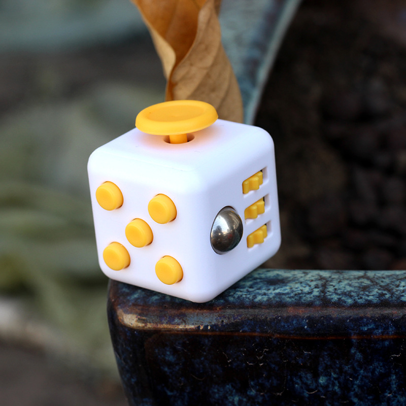 fidget cube解压魔方diy玩具