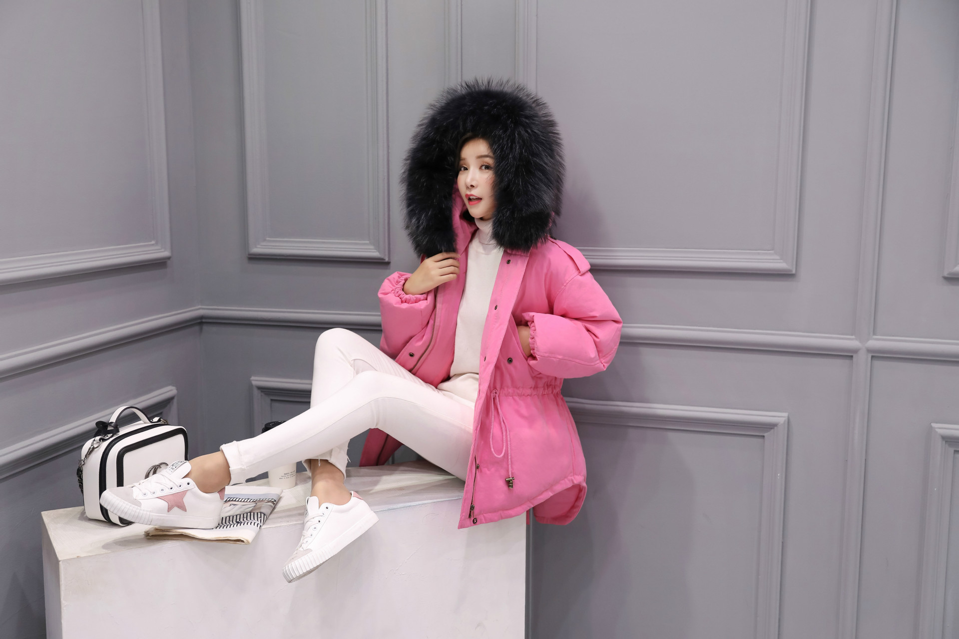 2017冬季新款凌珊珊同款女式短款羽绒服超大毛领外套女